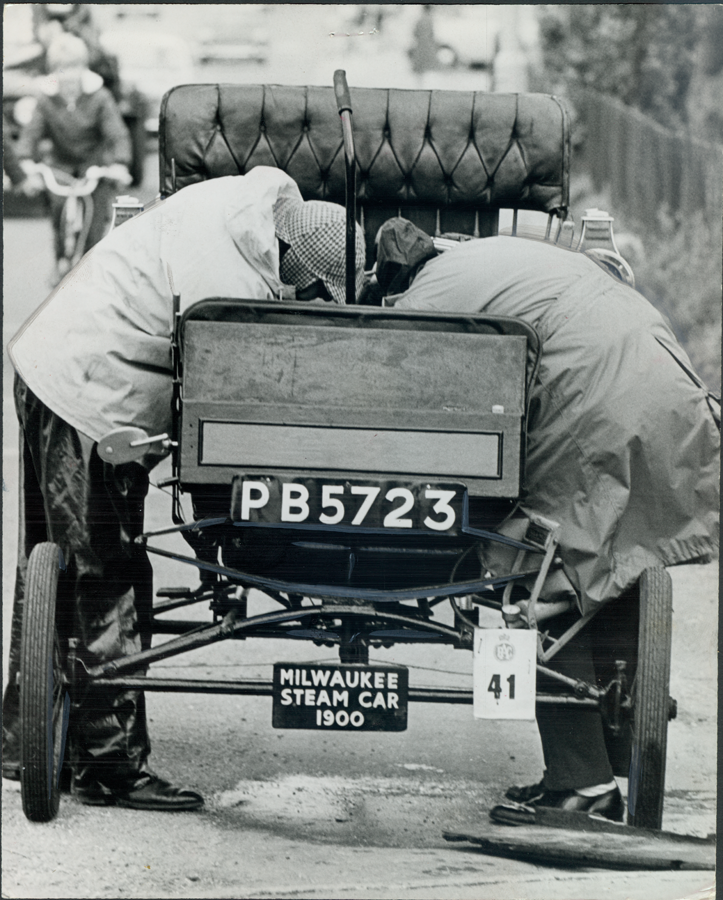 Milwaukee Automobile Company Steam Car Press Photo, November 19, 1968 Front